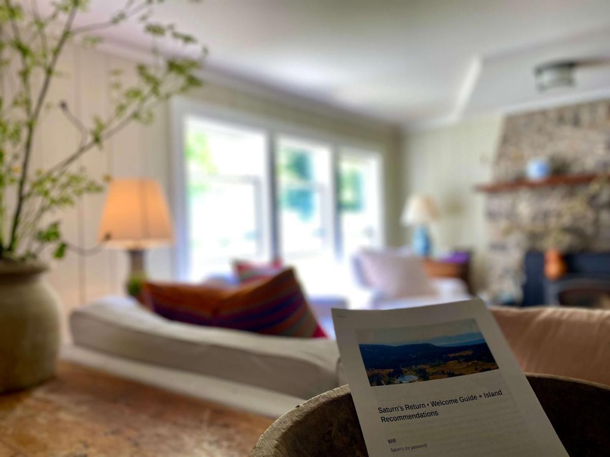 フライデー・ハーバー Saturn'S Return Bed & Breakfast エクステリア 写真